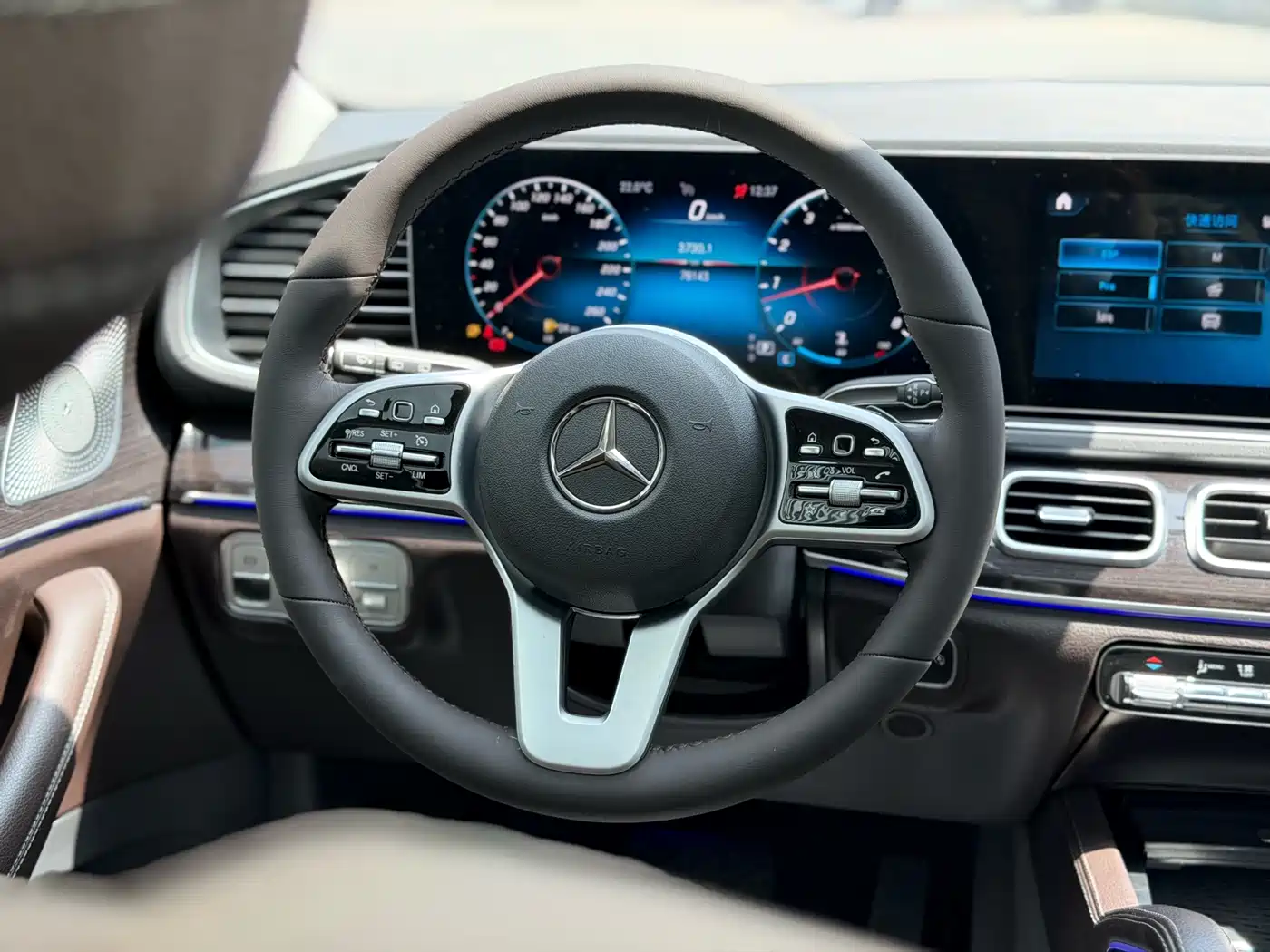 Mercedes-Benz GLE 2020 GLE 350 4MATIC Fashion фото 15