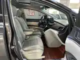 Фото 11 - Buick GL8
