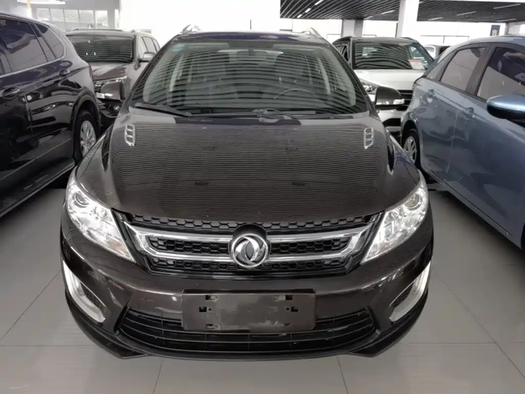 Dongfeng Aeolus Dongfeng Fengshen AX3 2017 2016 1.5L Automatic Cool Style