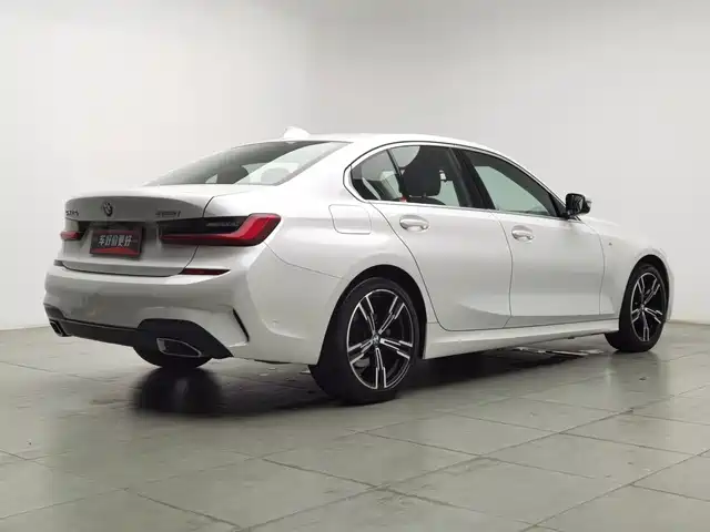 BMW 3 Series 2021 Facelift 325i M Sport Package — фото 2