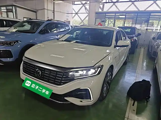 Volkswagen Passat PHEV 430PHEV, гибрид, Элит