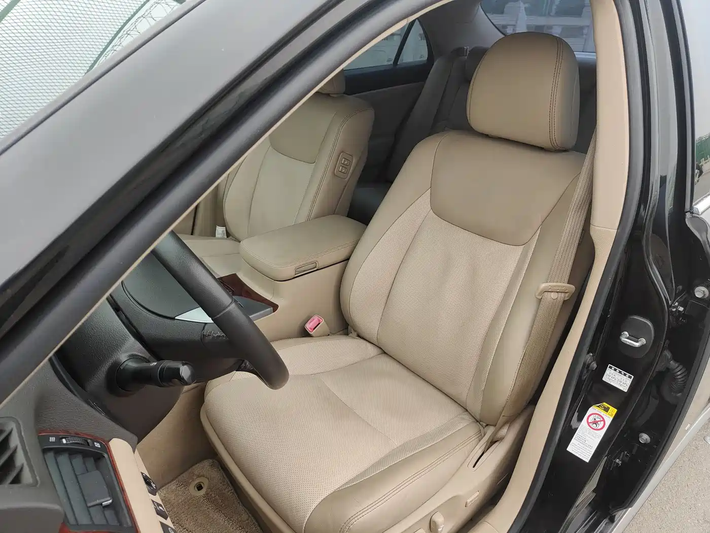 Toyota Crown 2012 2.5L Royal Saloon фото 12