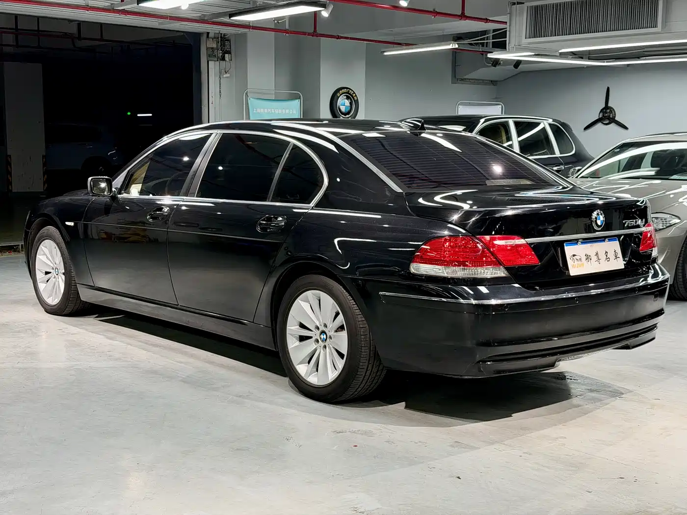 BMW 7 Series 2005 Model 750Li фото 5