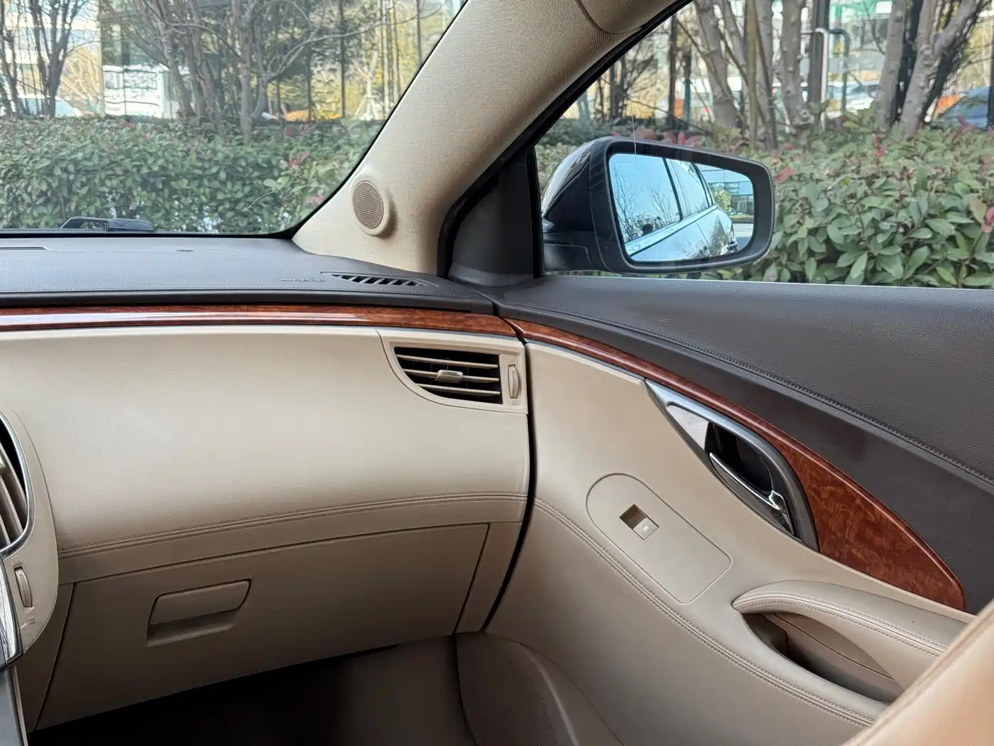 Buick LaCrosse 2011 2.4L SIDI Luxury Edition фото 13