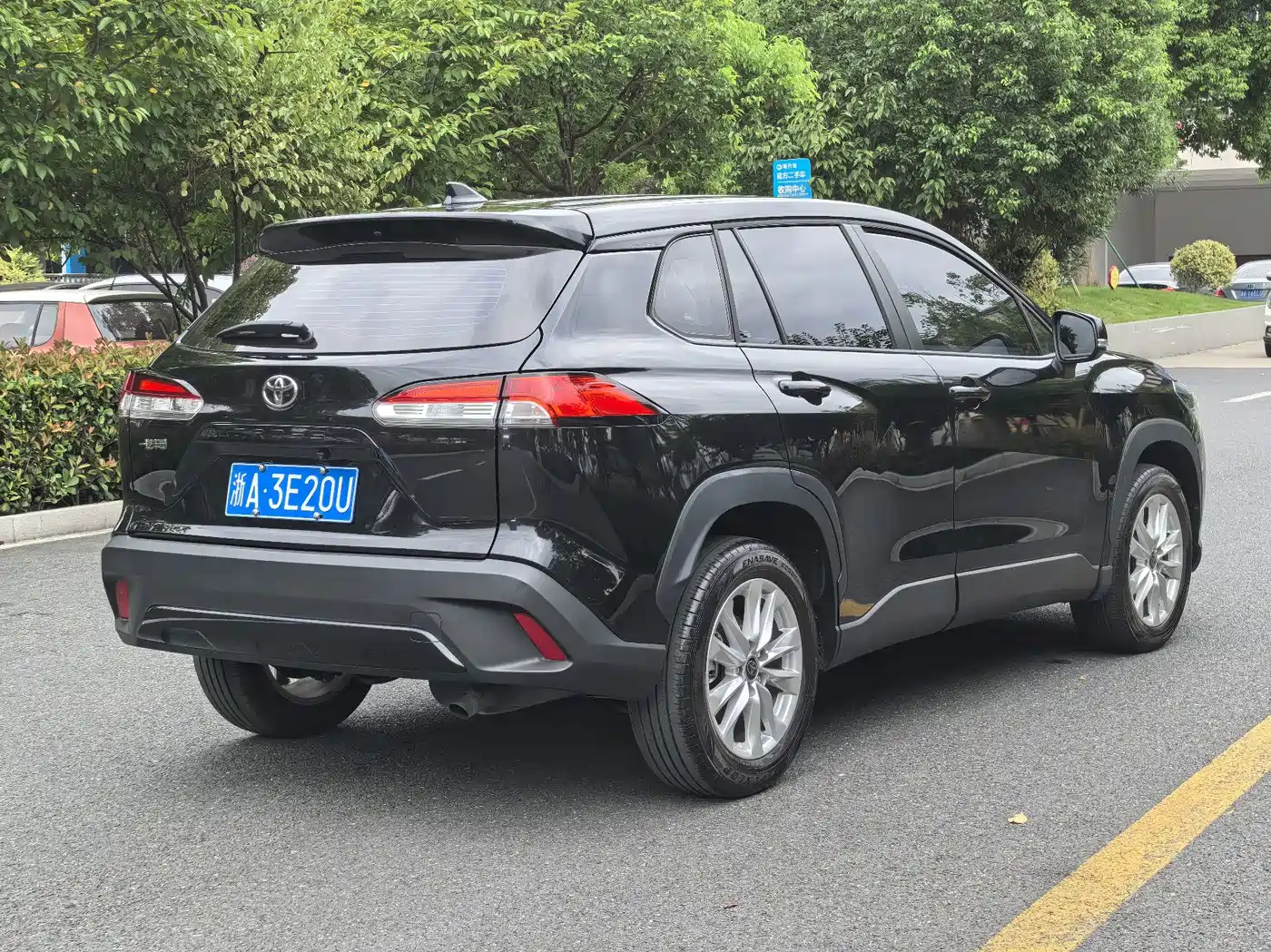 Toyota Corolla Cross 2025 2024 Model 2.0L Pioneer Edition