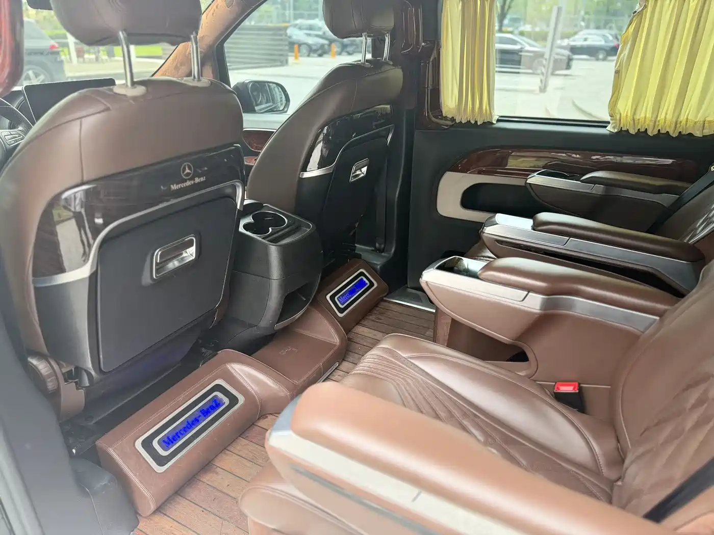 Mercedes-Benz Vito 2018 2.0T Business Edition China VI фото 15