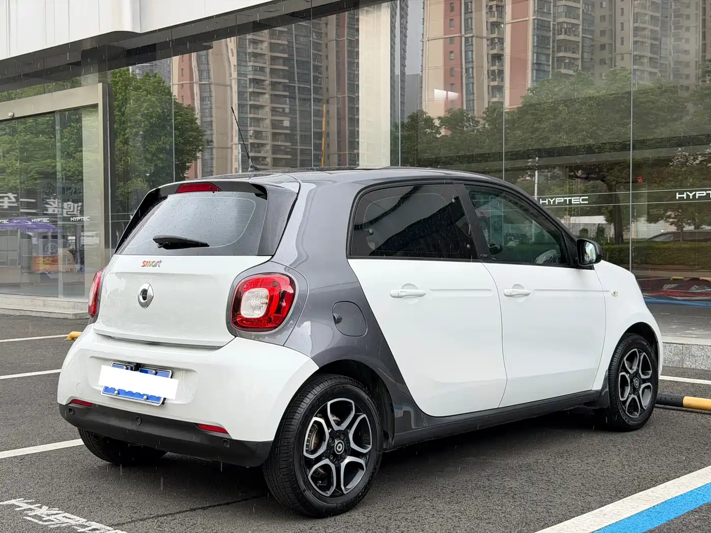 smart forfour 2016 2016 Model 0.9T 66kW Pioneer Edition