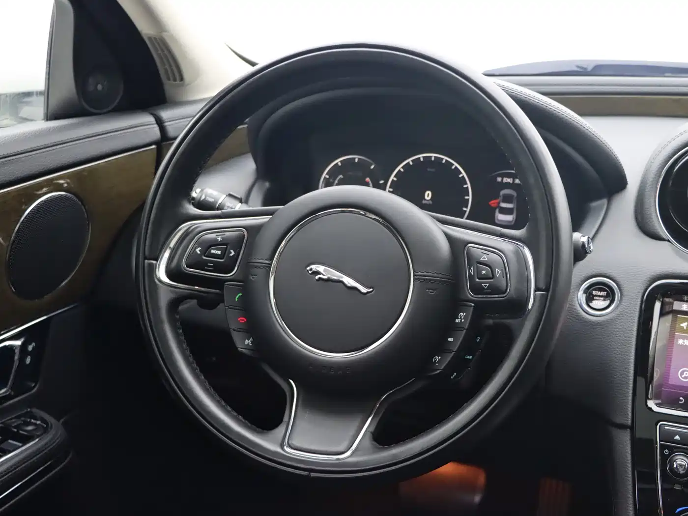 Jaguar XJ 2019 2018 XJL 3.0 SC 2WD Elegant Business Edition