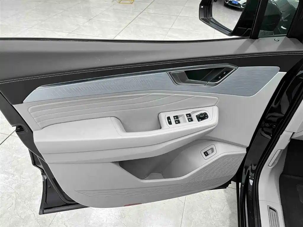Volkswagen Talagon 2022 380TSI 4WD Luxury Premium Pro Edition 6-seater фото 10