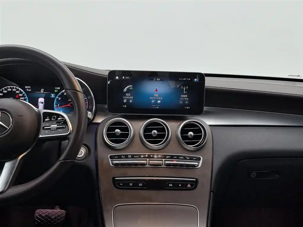 Mercedes-Benz GLC 2022 Facelift GLC 300 L 4MATIC Dynamic Collector's Edition фото 12
