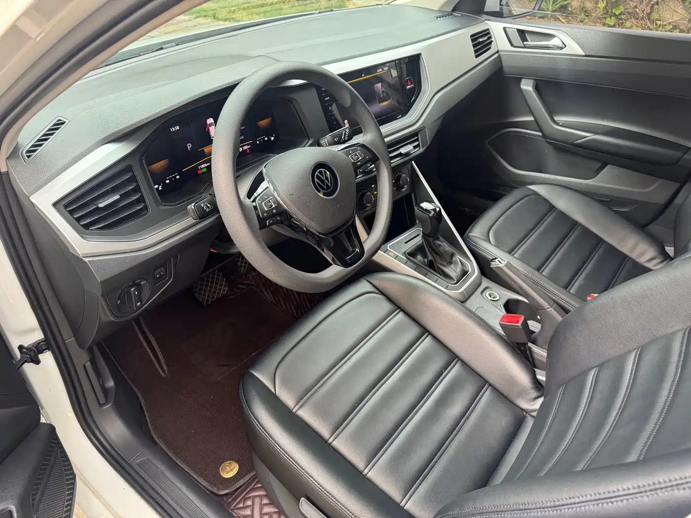 Volkswagen Polo 2023 2023 Facelift Plus 1.5L Auto Joyful Living Edition