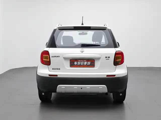 Suzuki SX4 2012 1.6L Automatic Sharp Ride — фото 4