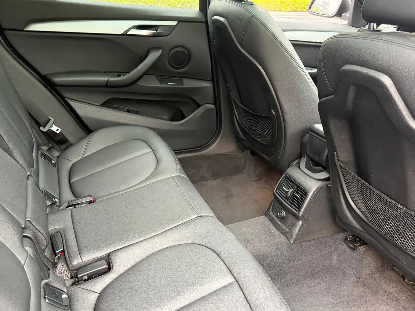 BMW X1 2018 sDrive18Li Fashion Model фото 11