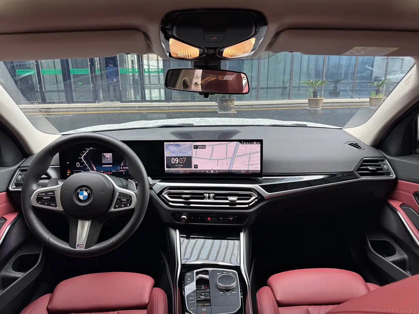 BMW 3 Series 2024 320Li M Sport Package фото 9