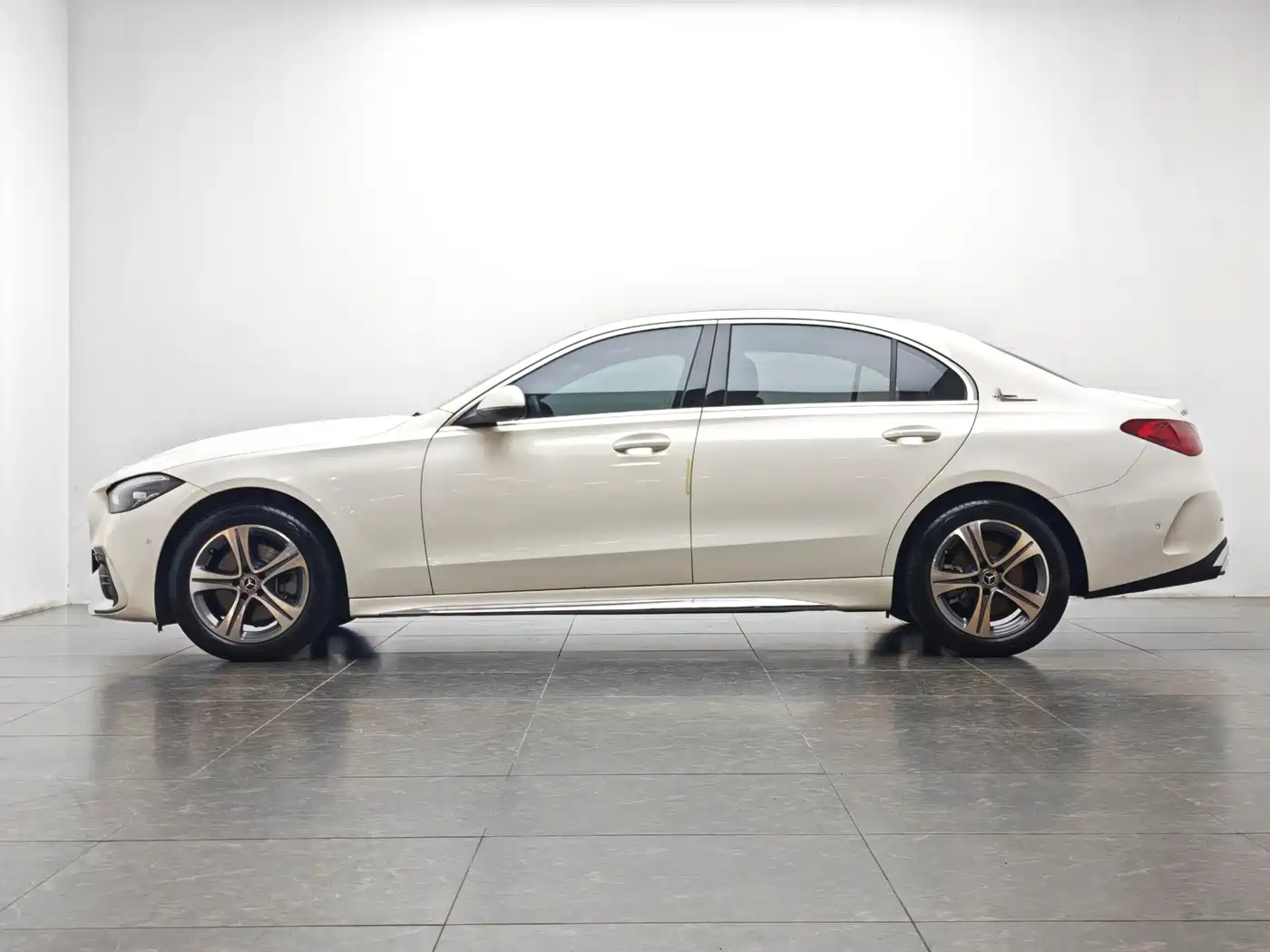 Mercedes-Benz C-Class 2022 C 200 L Sport Version фото 10