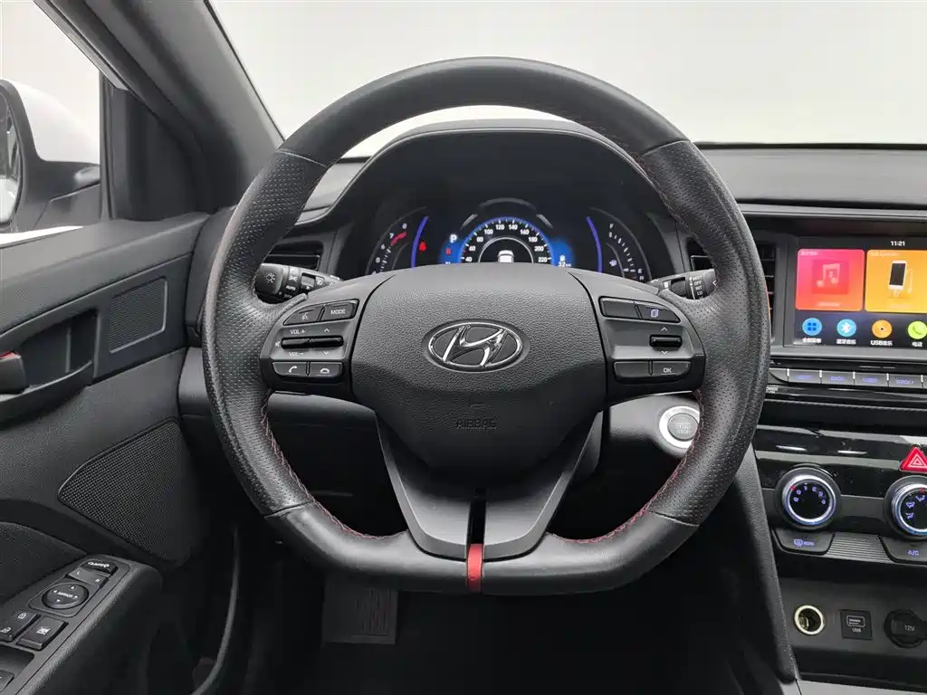 Hyundai Elantra 2019 1.4T Dual-clutch XuanDong·Vitality Type фото 11