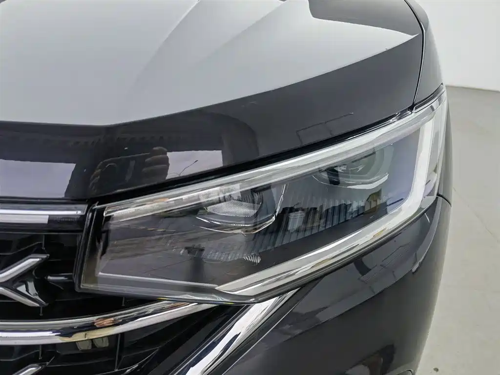 Volkswagen Tayron 2023 330TSI 2WD Luxury Plus Advanced Edition фото 7
