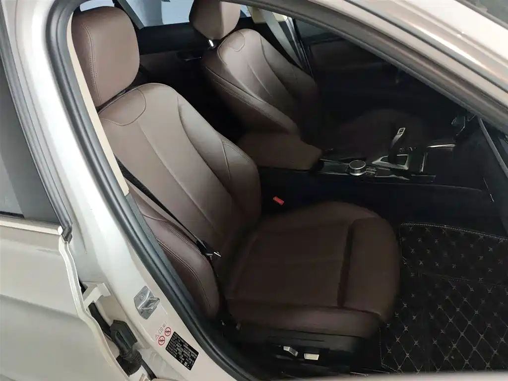 BMW 3 Series 2019 320Li Fashion Type фото 20