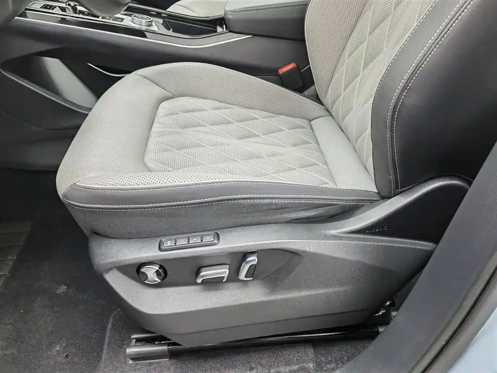 Volkswagen Talagon 2023 380TSI 4WD R-Line Touring Edition фото 20