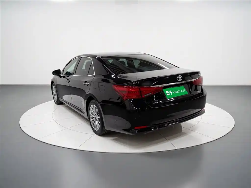 Toyota Crown 2017 2.0T Sport Edition фото 5