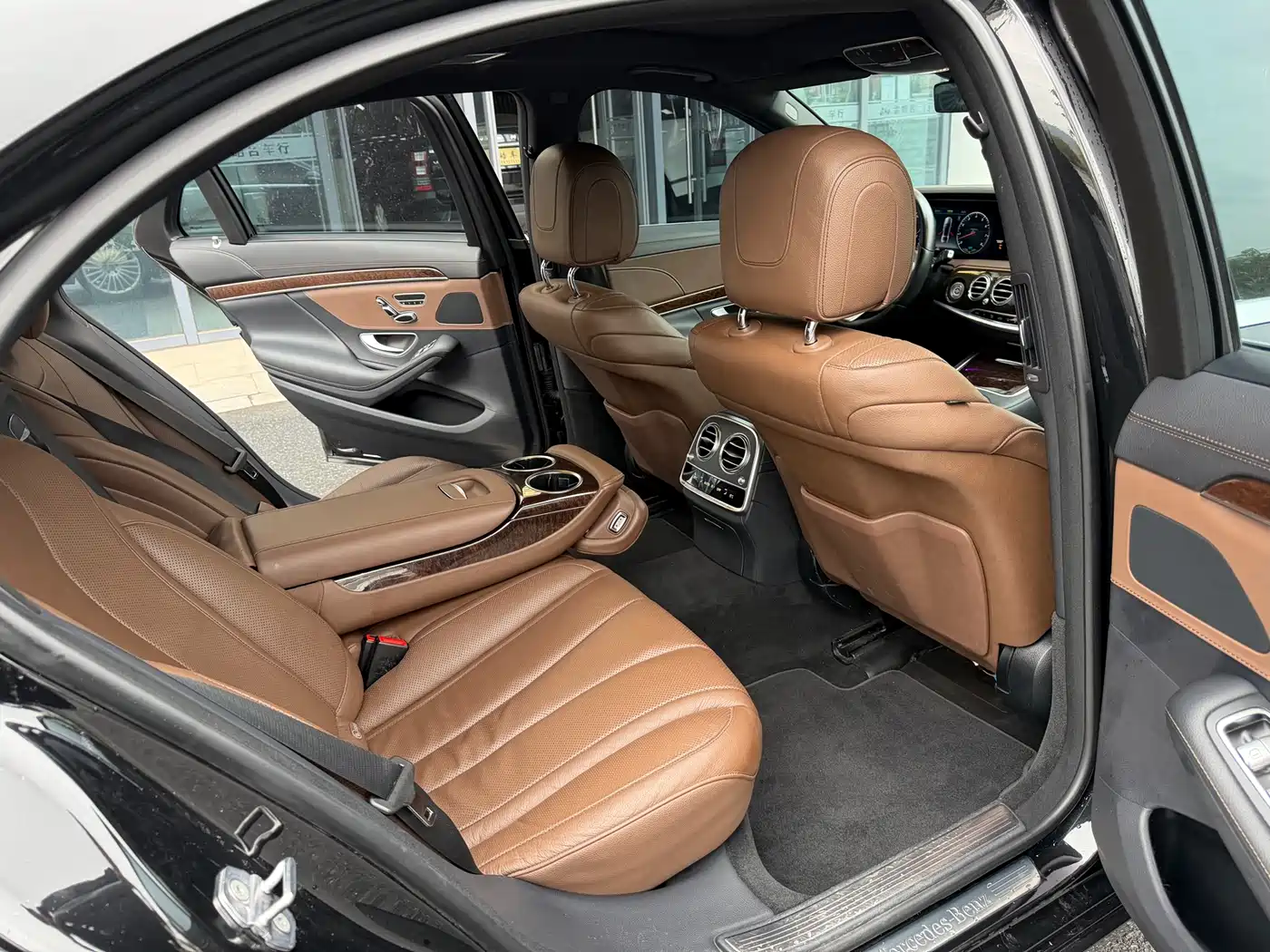 Mercedes-Benz S-Class 2020 S 350 L Business Edition Collector's Version фото 11