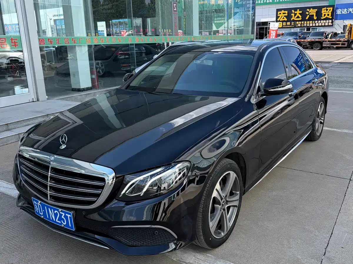 Mercedes-Benz E-Class 2019 E 200 L Sport фото 2