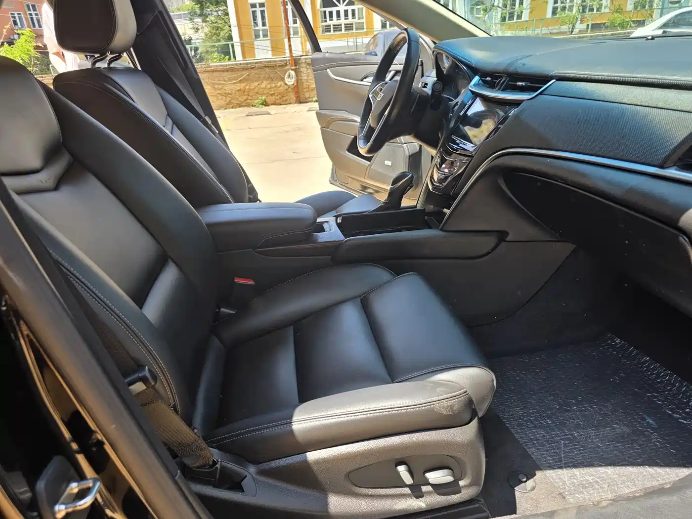 Cadillac XTS 2018 28T Technology фото 11