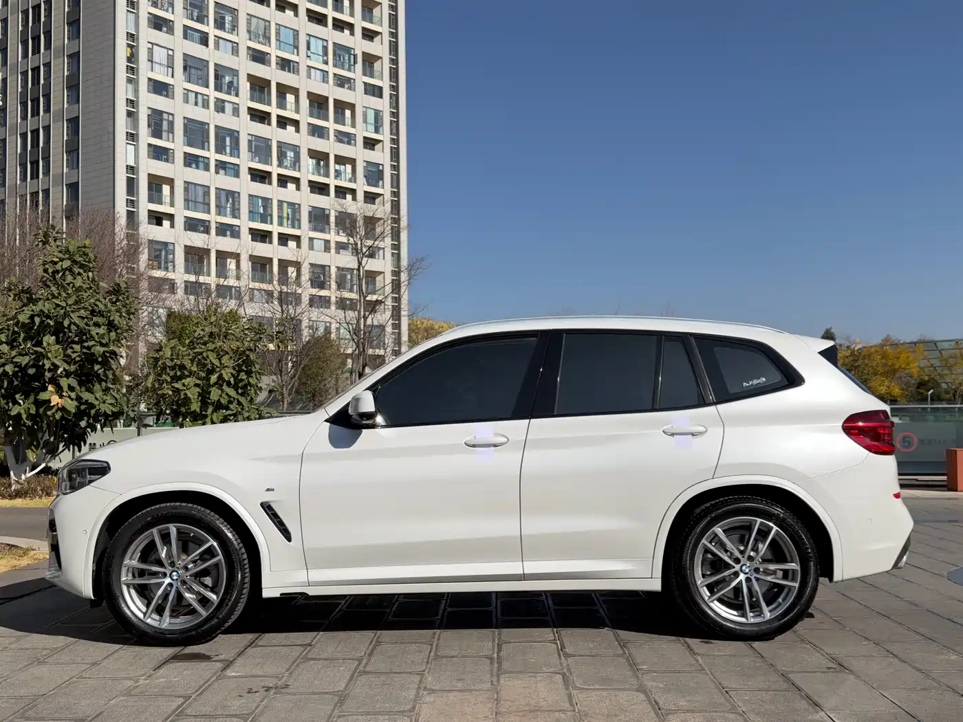 BMW X3 2018 xDrive30i Leading M Sport Package China V фото 4