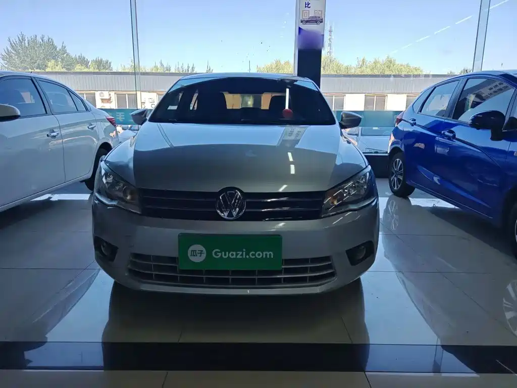 Фото 3 - Volkswagen Jetta