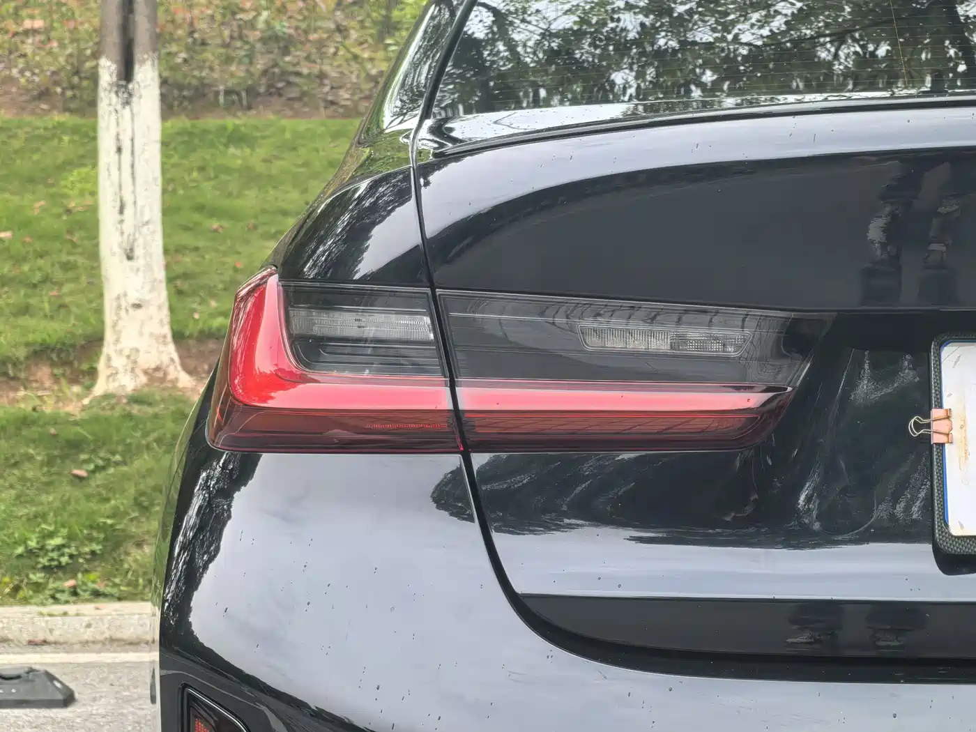 BMW 3 Series 2023 325i M Sport Black Night Package фото 9