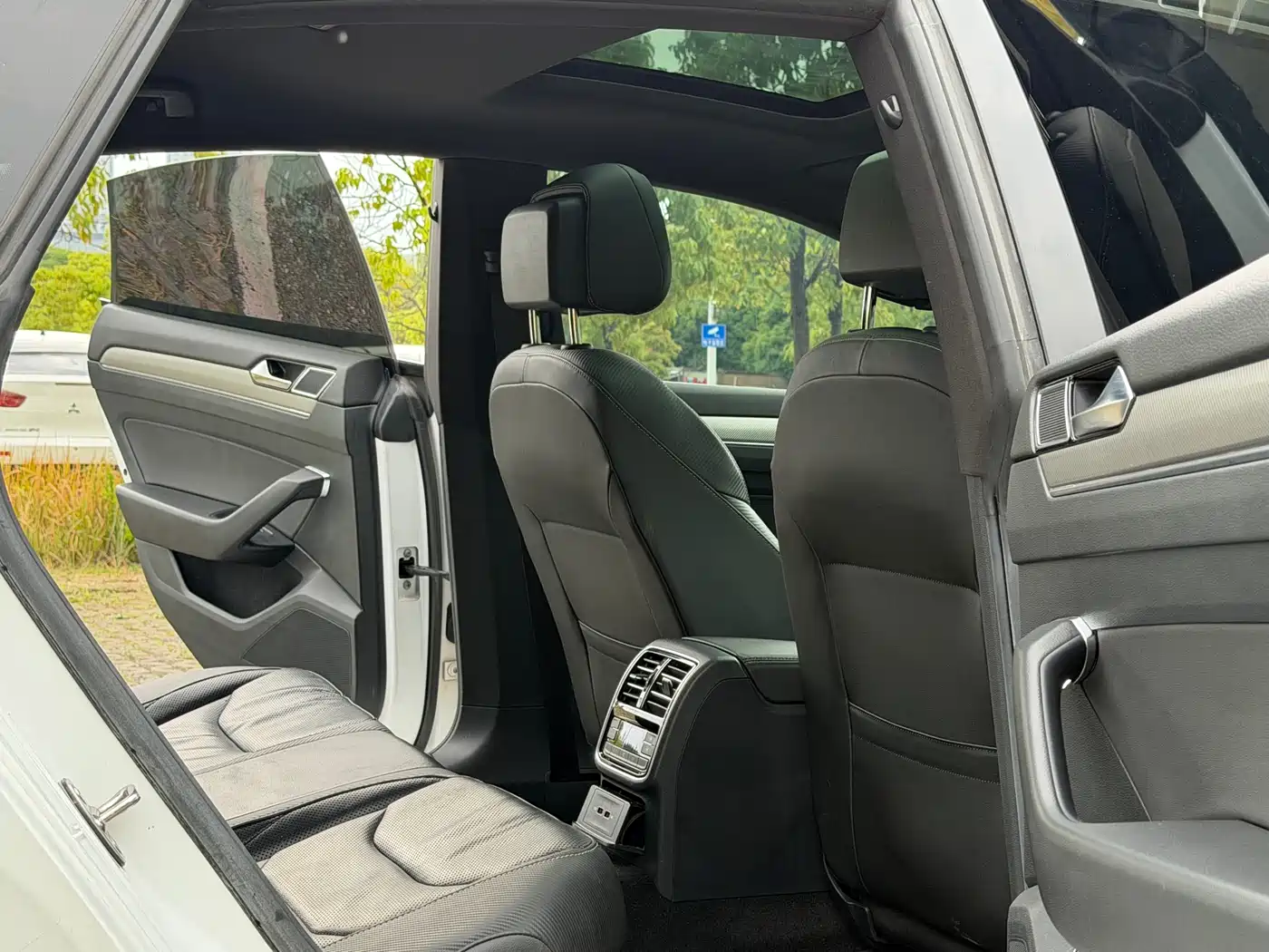 Volkswagen FAW-Volkswagen CC 2019 380TSI Charm Edition China VI фото 10