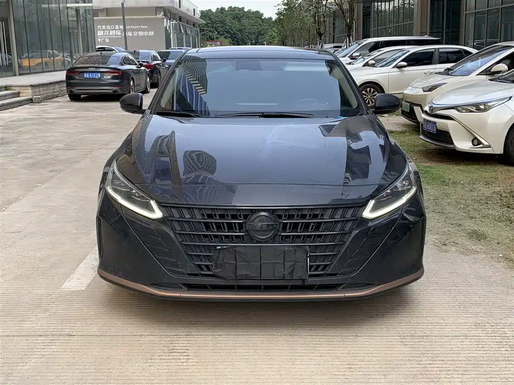 Nissan Teana 2024 2024 2.0L SV Black Gold Edition