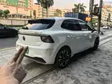 Фото 4 - MG MG4 EV