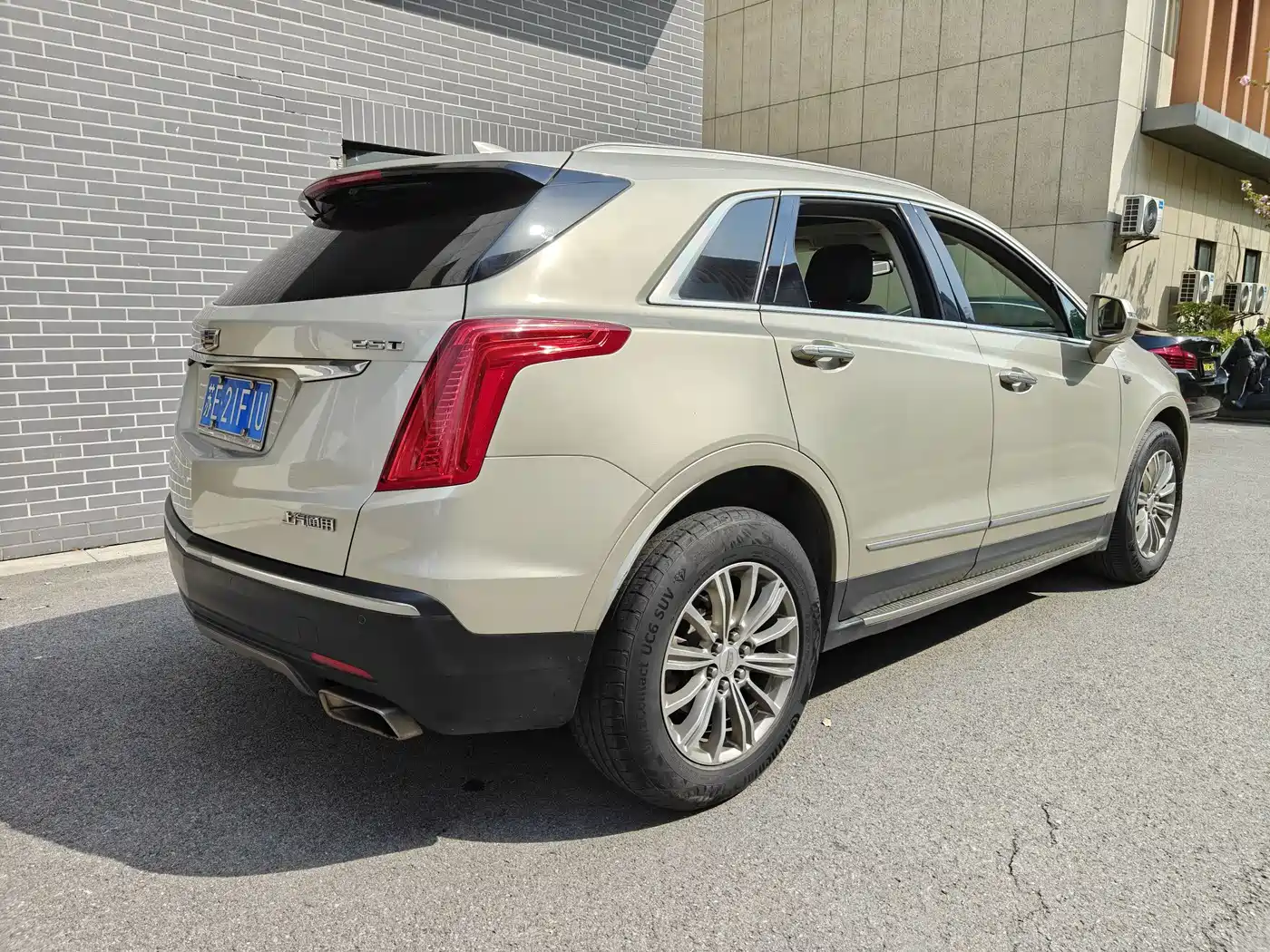 Cadillac XT5 2016 25T Luxury Model фото 6