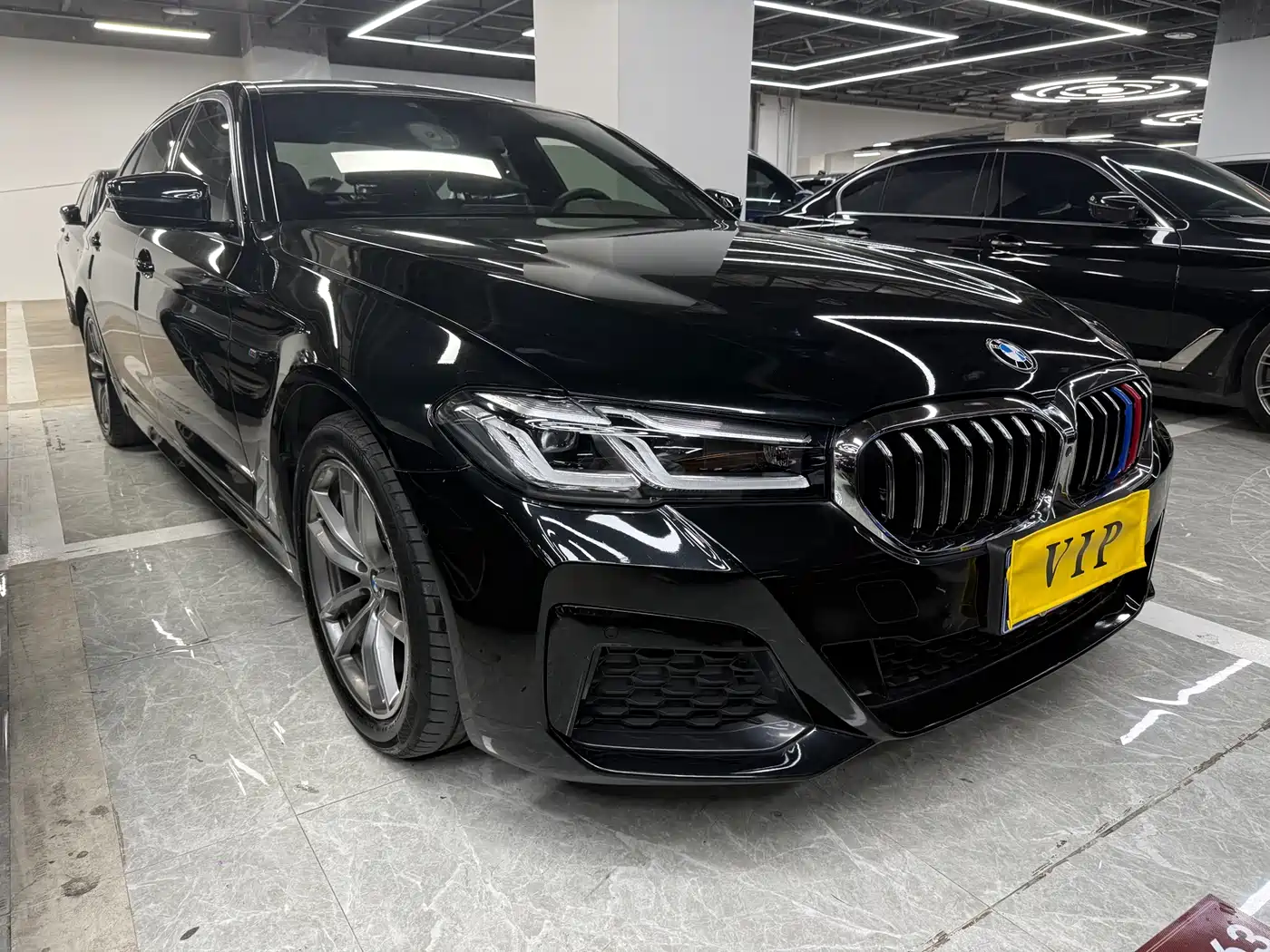 BMW 5 Series 2020 525Li M Sport Package фото 3