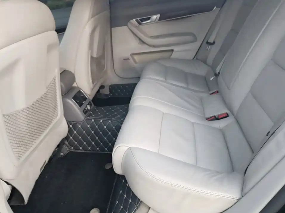 Audi A6L 2010 2010 2.4L Luxury