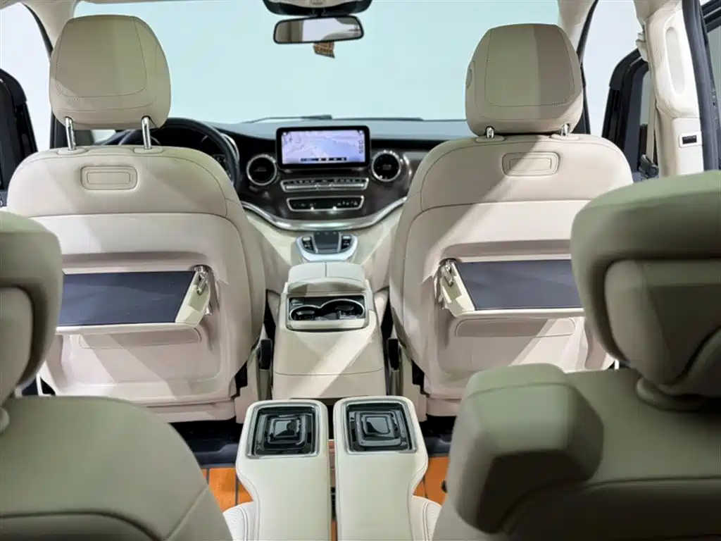 Mercedes-Benz V-Class 2021 V 260 Pilot Edition фото 25