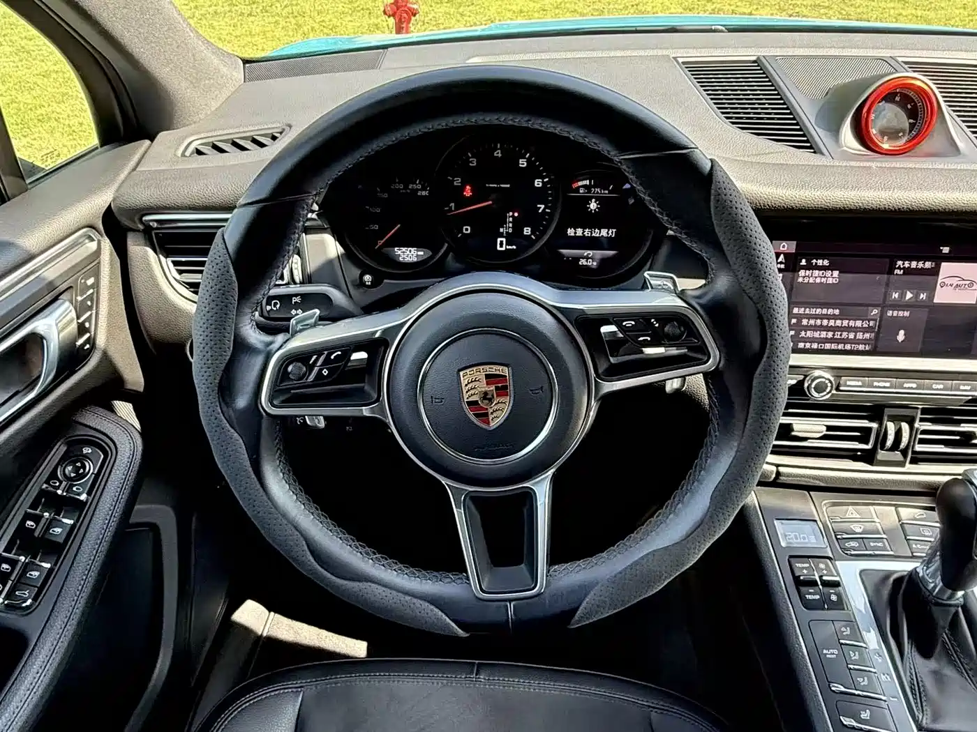 Porsche Macan 2018 Macan 2.0T фото 8