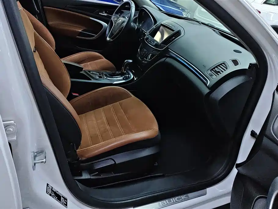 Buick Regal 2015 1.6T Elite Tech Edition фото 8
