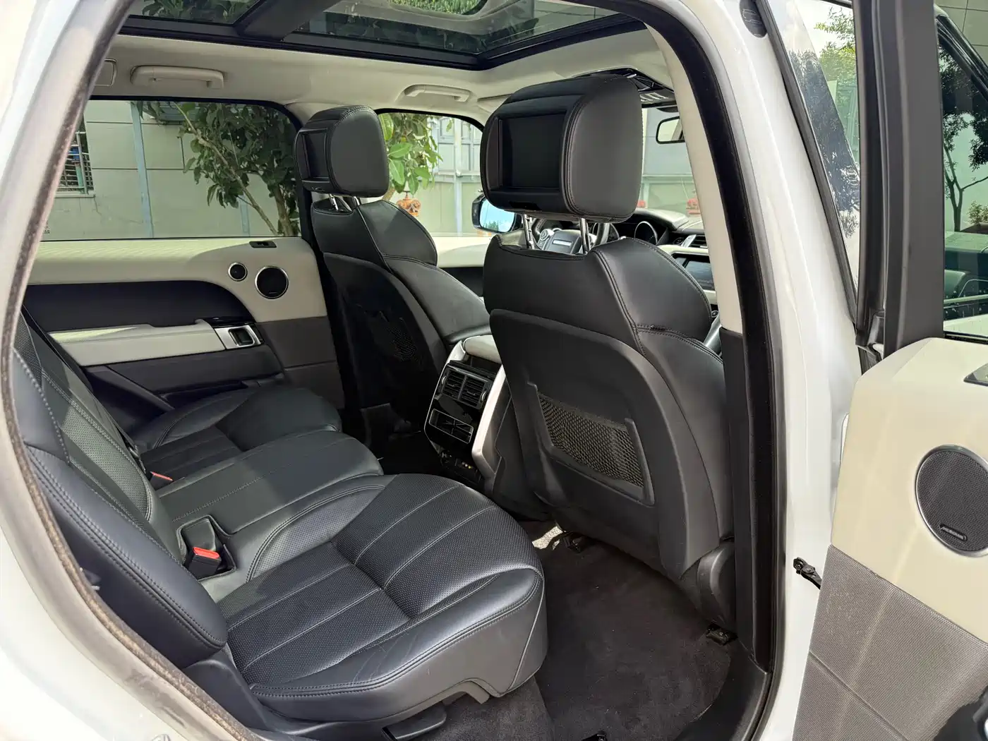 Land Rover Range Rover Sport 2014 3.0 SC V6 HSE фото 34