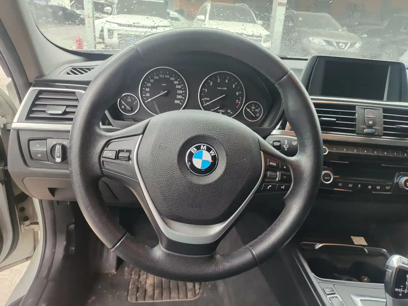BMW 3 Series 2016 316i Fashion фото 6