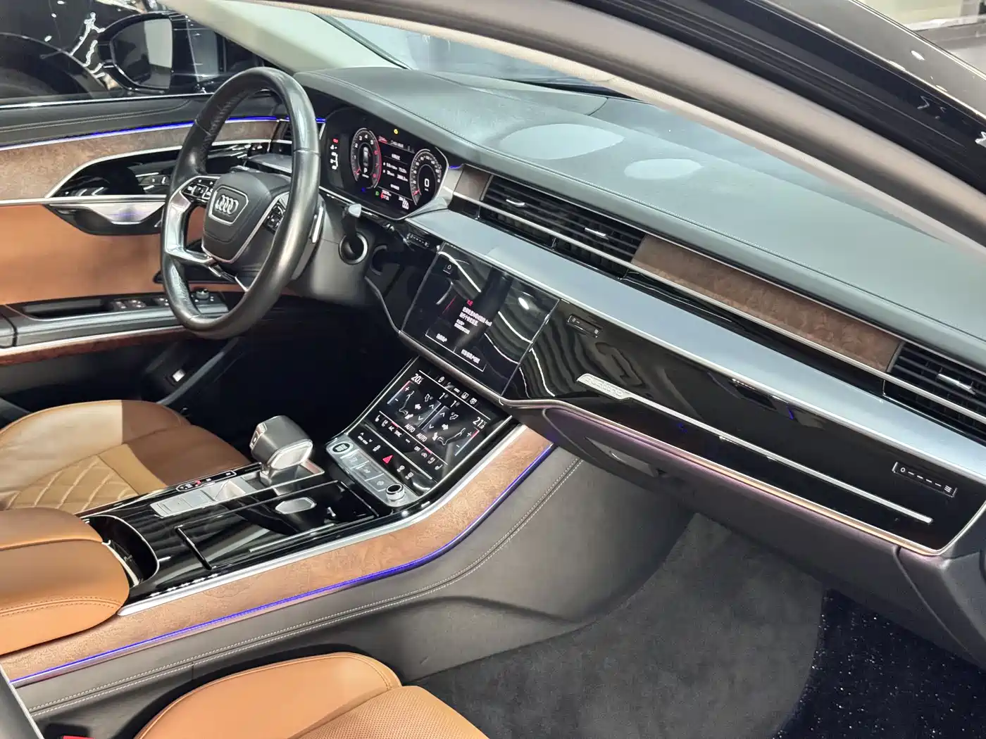 Audi A8 2023 A8L 50 TFSI quattro Premium фото 5