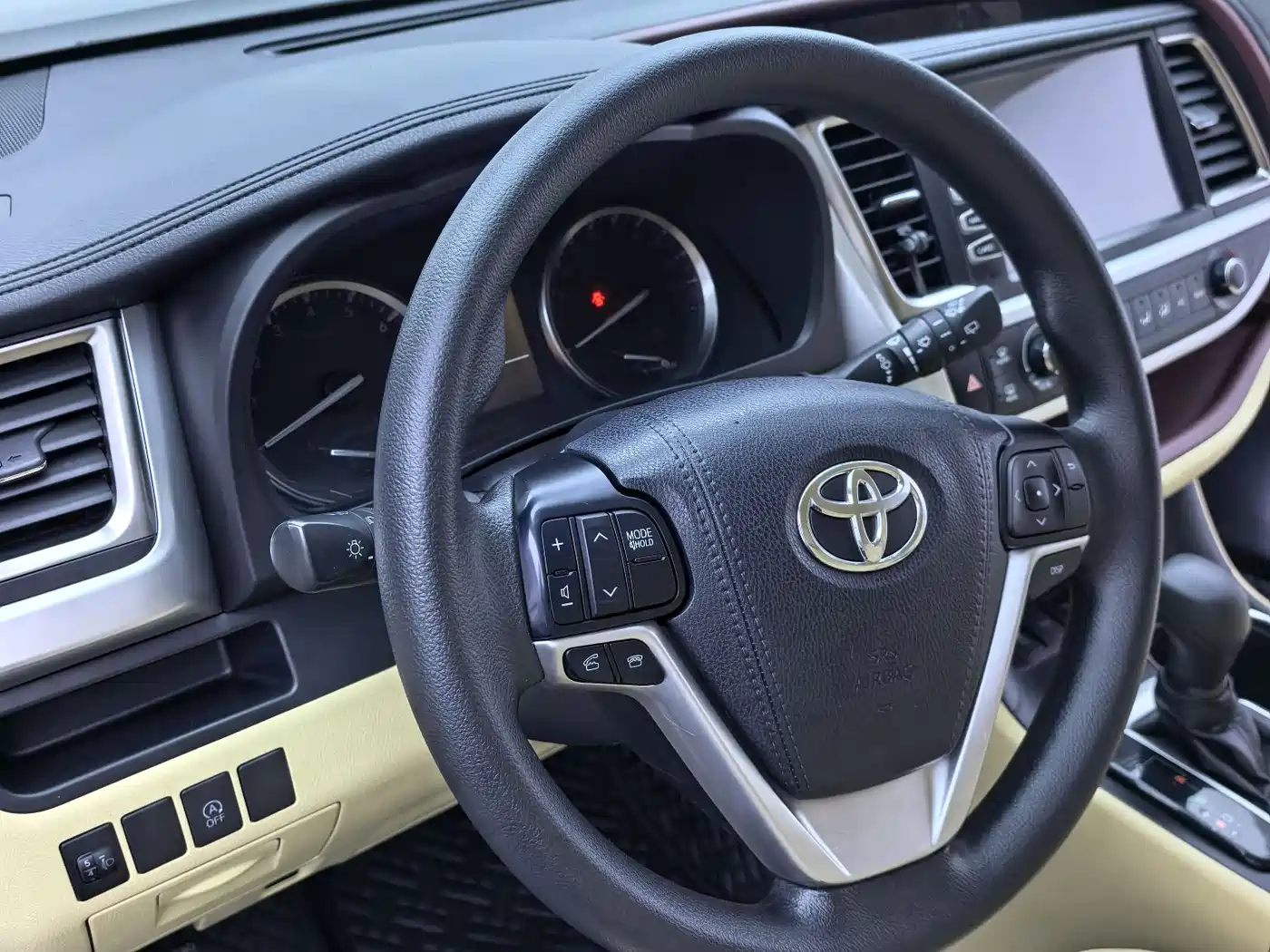 Toyota Highlander 2017 2.0T 4WD Elite 7-Seater фото 10