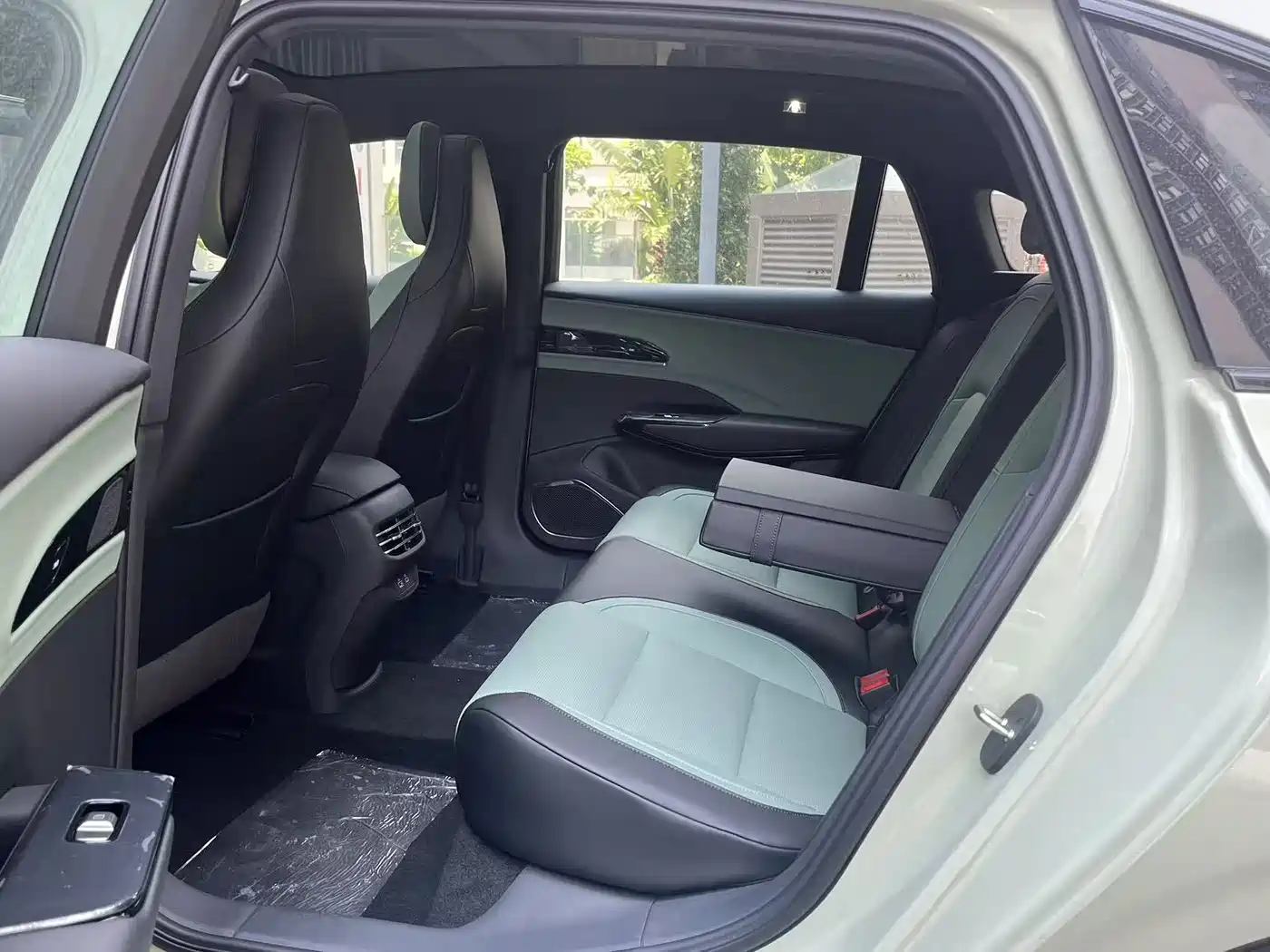 Hongqi EH7 2026 2025 600 Smart Selection Edition