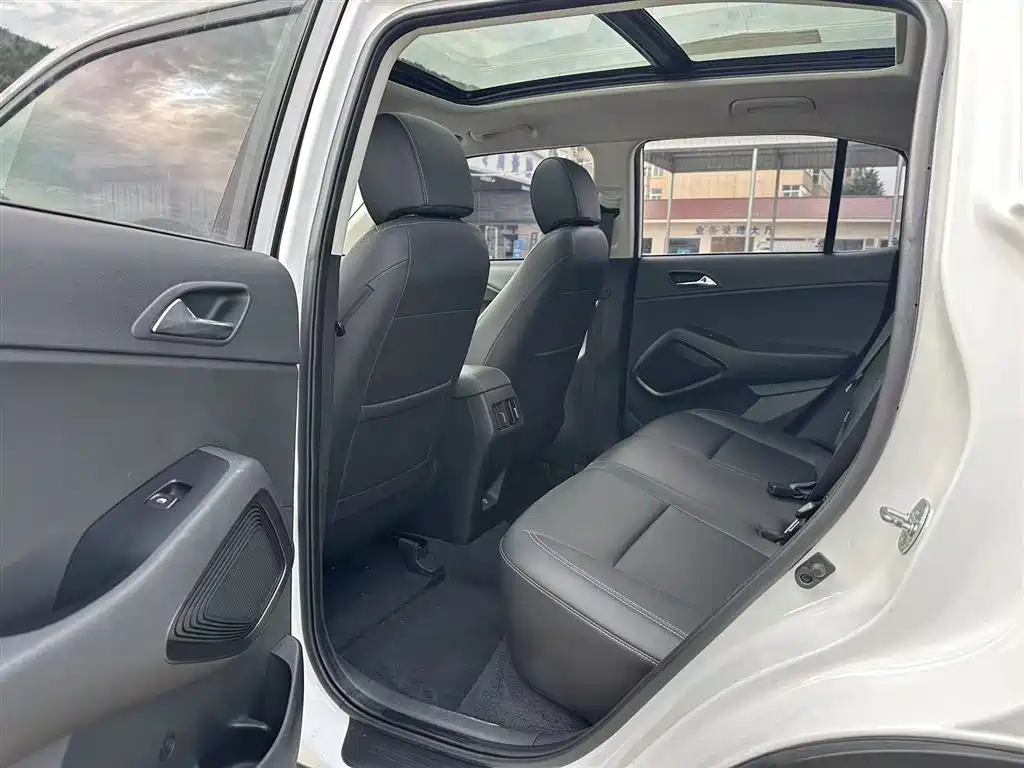 Hyundai Beijing Hyundai ix35 2021 2.0L Automatic 2WD GLS Leading Edition фото 14