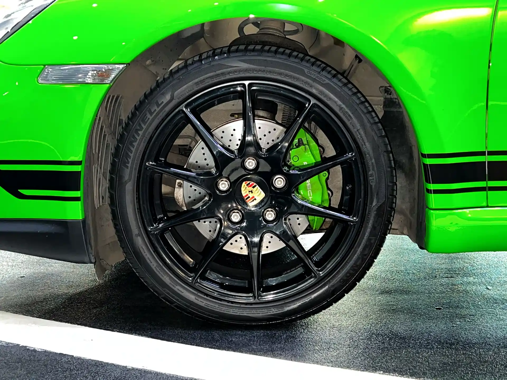 Photo 20 - Porsche Cayman