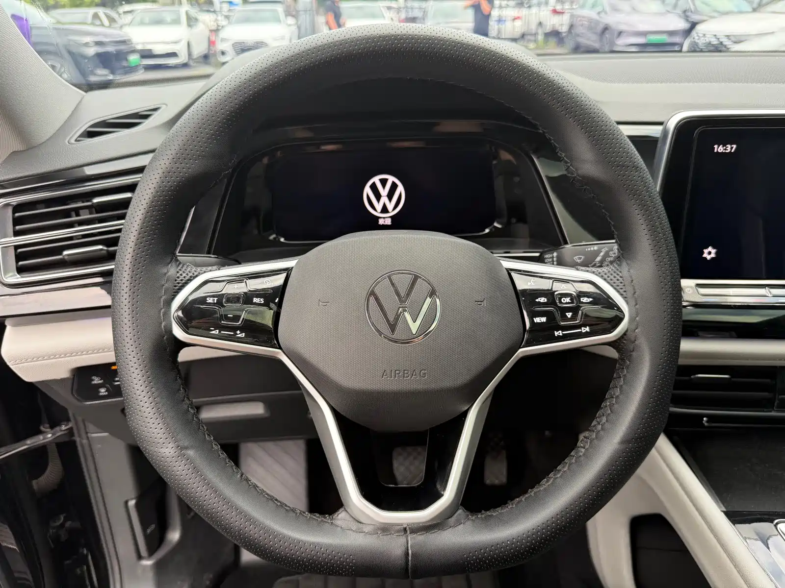 Фото 9 - Volkswagen Teramont