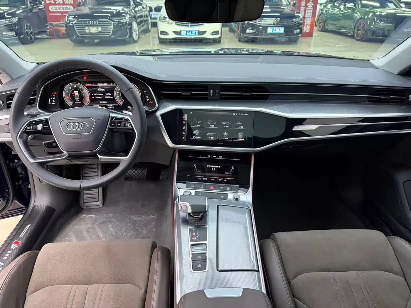 Audi A7L 2024 45TFSI S-line Dream Edition Crystal Package фото 8