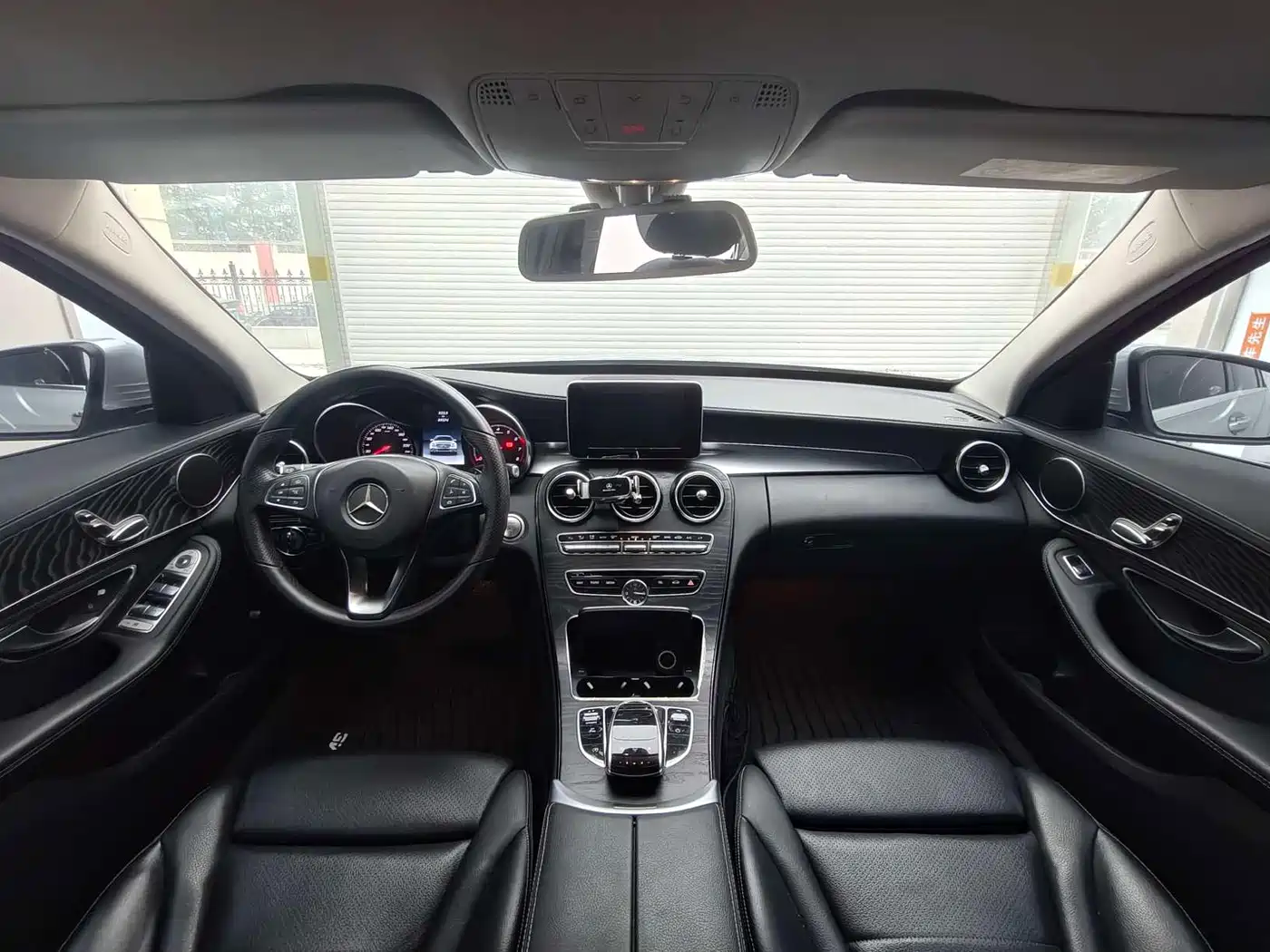 Mercedes-Benz C-Class 2016 C 180 L Sport фото 13