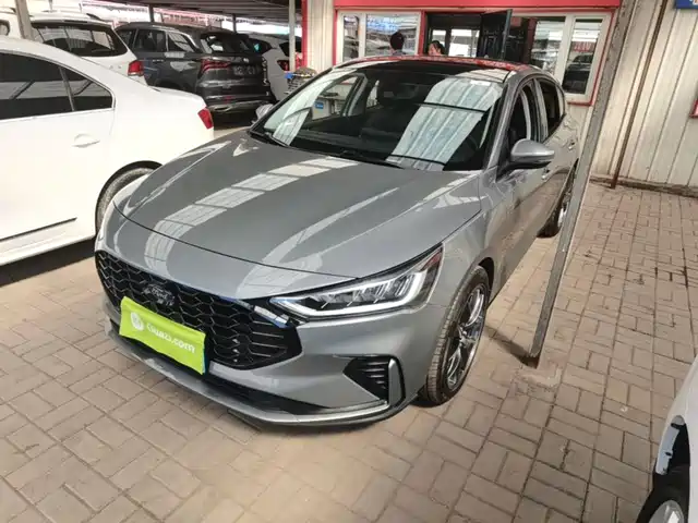 Ford Focus Хэтчбек, EcoBoost 180, Автомат, Спорт